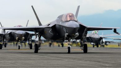 Photo of US 5th-gen stealth fighters perform “Elephant Walk” in Japan