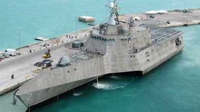 Photo of US ship retired after only eight years of service due to hull cracks