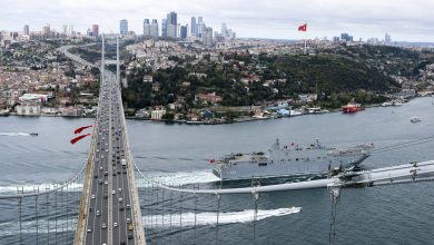Photo of Türkiye’s largest warship sets sail after public unveiling