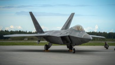 Photo of US Air Force F-22 air superiority fighters reinforce NATO presence in Estonia