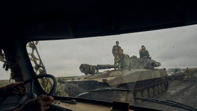 Photo of Report: Russia pulls troops from China border for Ukraine, plans to mobilize 500,000