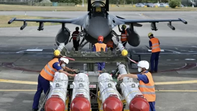 Photo of Report: US Lawmakers Question Delayed Arms Deliveries to Taiwan