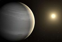 Photo of Radiating exoplanet discovered in ‘perfect tidal storm’