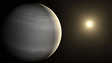 Photo of Radiating exoplanet discovered in ‘perfect tidal storm’