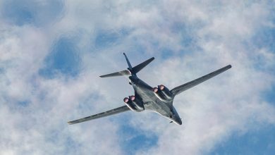 Photo of Report: US Air Force Tests Boeing Modular Weapons Pylon on B-1