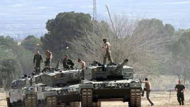 Photo of Ukrainian Leopard Tanks Start Receiving Steel Anti-Drone Shields