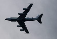Photo of U.S. Air Force spy plane tracked off Russia’s northern coast