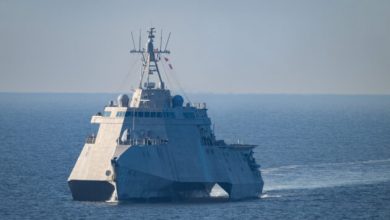 Photo of U.S. warship docks at China-backed Cambodian naval base