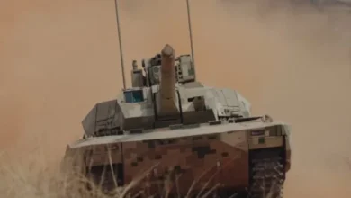 Photo of China shows Type 100 tank in field training for the first time