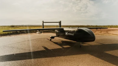 Photo of U.S. Army tests drone mothership that launches its own swarm