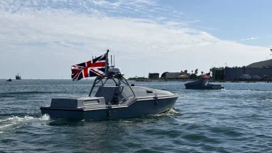 Photo of U.S., UK and Australia test Saronic drone boats together